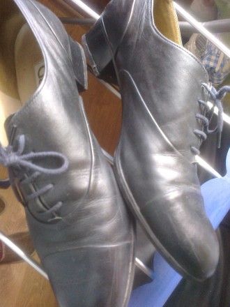 Туфли черные производство Сabor, на шнурочках, очень очень мягкая кожа, маленьки. . фото 7