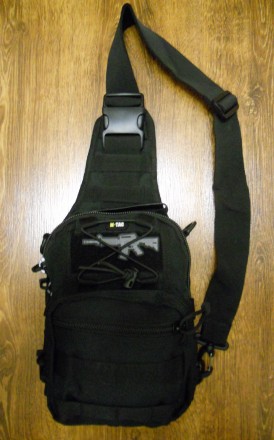 Сумка Patrol является удачной помесью сумки и маленького рюкзака. Более распрост. . фото 3