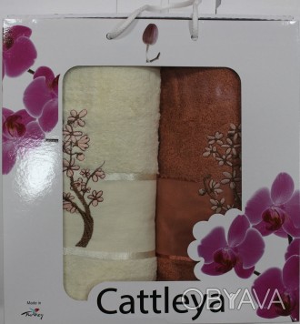 Набор полотенец Cattleya (банное и лицевое)
 
Размеры: 140 х 70 см и 50 х 90 см
. . фото 1