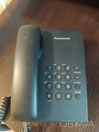 Продам стационарный телефон Panasonic KX-TS2350UA. Полностью рабочий и комплектн. . фото 1