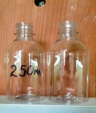 Пет пляшка 250мл. виготовлена із первинної сировини. Висота 117 мм., діаметр 65 . . фото 3