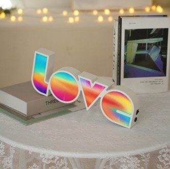 Светодиодный светильник выполнен в форме букв LOVE. Это может быть подарок на Де. . фото 7