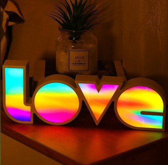 Светодиодный светильник выполнен в форме букв LOVE. Это может быть подарок на Де. . фото 6