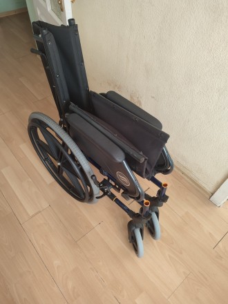 Универсальное облегченное инвалидное кресло. Легкая, удобная и красивая модель, . . фото 9