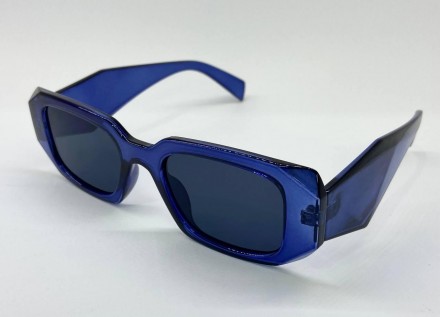 Очки солнцезащитные в пластиковой оправе
Очки солнцезащитные 
Защита UV400 
Линз. . фото 4