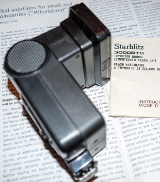 Фотовспышка автоматическая Starblitz 3000BTS с поворотной головкой. В исправном . . фото 4