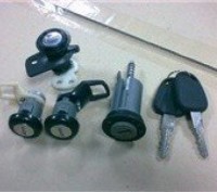 Daewoo Nexia - личинки замков дверей, багажника и замка зажигания в сб. Днепр. фото 1