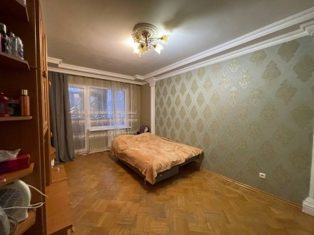 Продам однокомнатную квартира, ул. Ак. Королева/южный рынок.
2/9 этаж
Площадь . Киевский. фото 2
