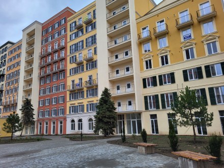 Новый малоэтажный ЖК «Via Roma» расположен на пересечении улиц Ингле. Киевский. фото 2