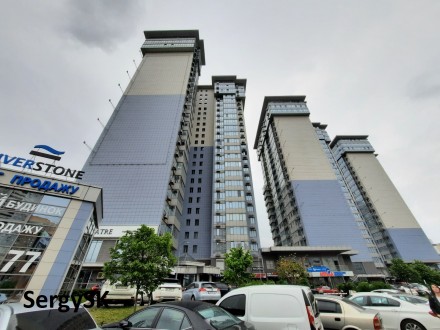 Видовая двухкомнатная квартира на 16 этаже 25 этажного термодома в элитном ЖК Ri. Осокорки. фото 10