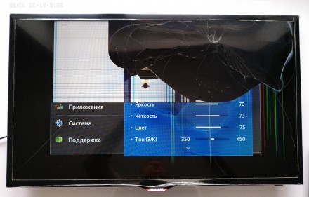 Плата снята с телевизора Samsung UE32F5020AK с механическим повреждением матрицы. . фото 8