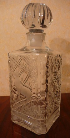 Продам штоф. Олень и охотник. Объем 1 литр. Стекло. Сувенир. Посуда.. Киев. фото 1 Продам штоф. Олень и охотник. Объем 1 литр. Стекло. Сувенир. Посуда.. Киев. фото 1