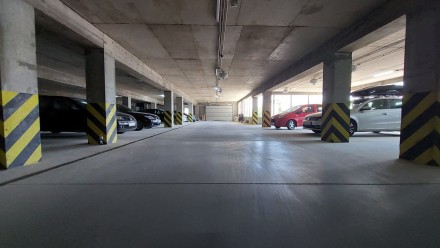 Продається паркомісце в ЖК Делюкс по вул.Малоголосківська. Львов. фото 1 Продається паркомісце в ЖК Делюкс по вул.Малоголосківська. Львов. фото 1