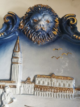Керамическая настенная тарелка Венеция, Италия, 20х19 см
Отличный подарок на Оло. . фото 6