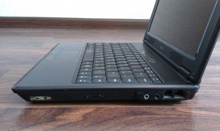 Ноутбук Asus F9E 12,1" Intel Core  2 Duo 2,20GHz 4Gb 250Gb DVDRW WebCam WiF. . фото 4