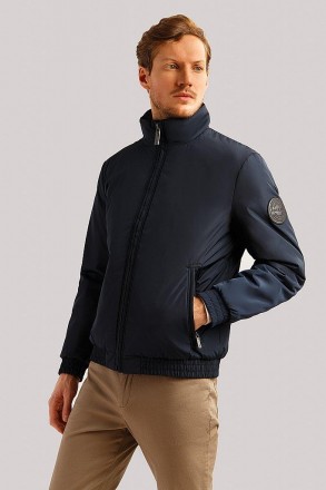 Короткая мужская куртка от финского бренда Finn Flare – отличное приобрете. . фото 3