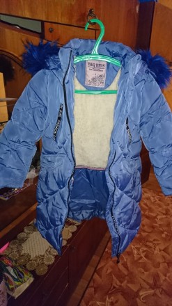 Модна зимова довга курточка на дівчинку Польща 6 років

Верх - плащівка, підкл. . фото 5