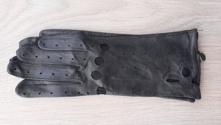 Женские кожаные перчатки (разного цвета, без подкладки)

При покупке перчаток,. . фото 6