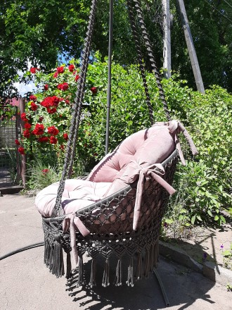 Шикарное удобное подвесное кресло, с богатыми, мягкими, похожими на облака подуш. . фото 8