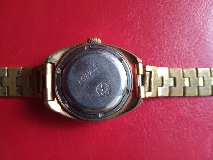 Продам часы наручные женские "Луч" механические, 21 камень, с противоу. . фото 4