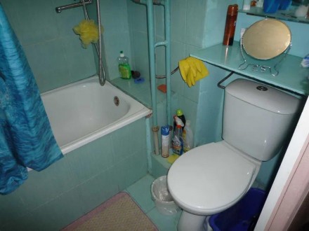 Продам гостинку в хорошем состоянии, свой санузел душ в спокойном и тихом районе. . фото 3