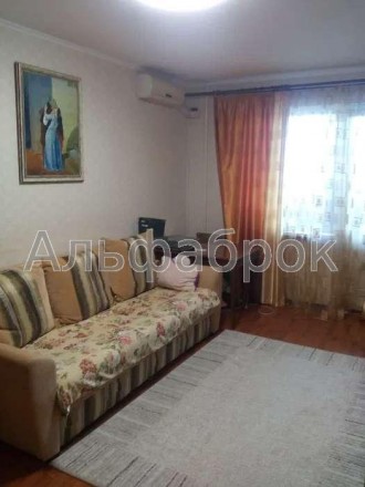 3-комнатная квартира, 72 м.кв.. Киев. фото 1 3-комнатная квартира, 72 м.кв.. Киев. фото 1