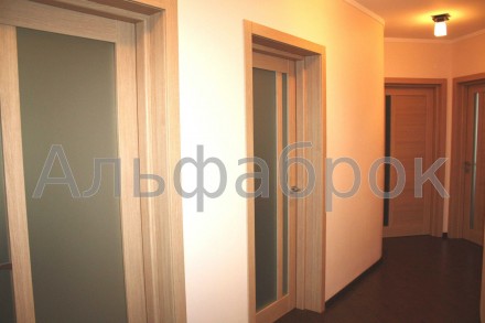 Продаем просторную, уютную, видовую 3-к квартиру в Голосеевском районе по ул. М.. Университетский городок. фото 7