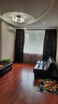 Сдаю двухкомнатную квартиру в Каменском 3500 грн/мес. Каменское. фото 1 Сдаю двухкомнатную квартиру в Каменском 3500 грн/мес. Каменское. фото 1