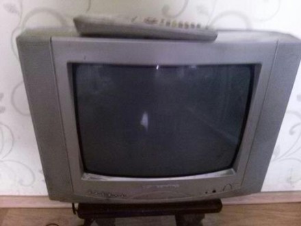 Продаю телевізор VICETRONC VIC097. TV En Color de 37см. . фото 3