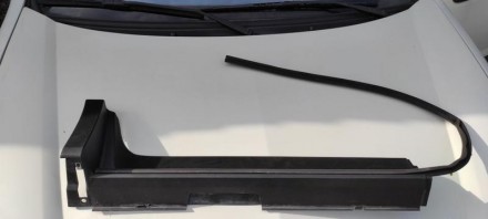 Накладка порога с резинкой правая, на Chevrolet Equinox от 2018 года. Оригинал,8. . фото 2