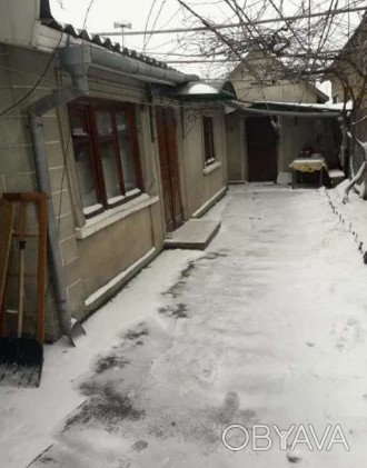 дом, 160 кв. м