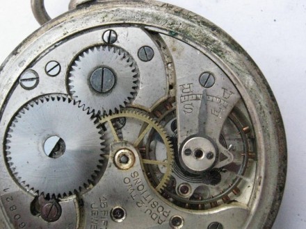 Старинные швейцарские часы в серебряном 2-х крышечном корпусе...Рабочие...

Со. . фото 11