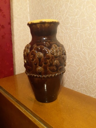 Элегантная керамическая ваза с ярким глянцевым декором коричневого цвета. Идеаль. . фото 6