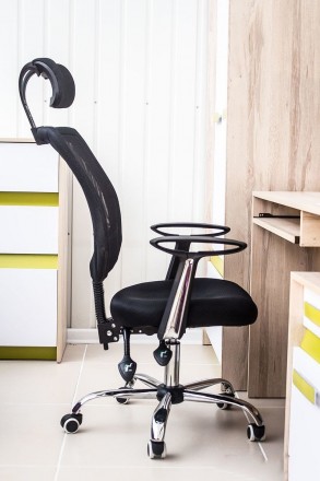 
Комп&apos;ютерне крісло поворотне Q-118 Чорний : стильна і сучасна модель від м. . фото 6