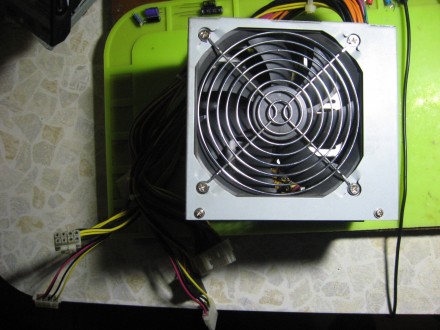 Обновлённый блок питания DeepCool DA500-2000гр
Обновлённый БП Hendy 350W 350гр
. . фото 3