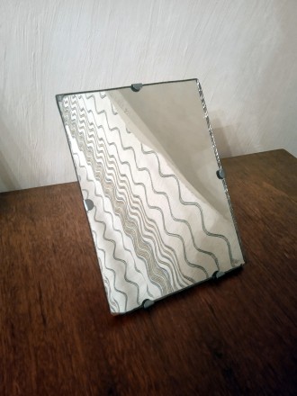 Форма дзеркала: Прямокутне
Тип кріплення: Настільне, Підвісне
Тип відображення. . фото 2