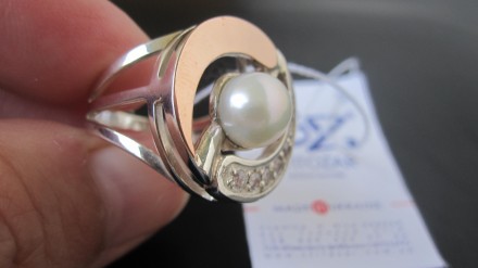 Предлагаю Вашему вниманию
шикарное серебряное кольцо 17 р-ра (серебро 925 пробы. . фото 2