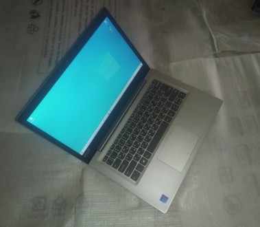 Ноутбук Lenovo IdeaPad 120S-14IAP
Состояние внешнее хорошее без
дефектов. След. . фото 2