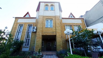 Дом 3 уровня. Капитальный ремонт, сауна, бассейн. Одесская прописка. Одеса. фото 1 Дом 3 уровня. Капитальный ремонт, сауна, бассейн. Одесская прописка. Одеса. фото 1