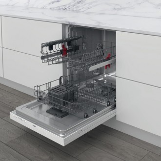Полногабаритная посудомоечная машина WHIRLPOOL WI 3010 интегрированная, с загруз. . фото 5