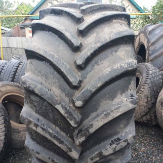 Бу шина 900/60r32 (35.5-R32) Goodyear

В наличие: 1 шт.
Есть латки маленькие,. . фото 2