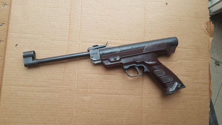 Продам пневматичний пістолет ИЖ-40 made in СССР
повністю в робочому стані
СТАН. . фото 2