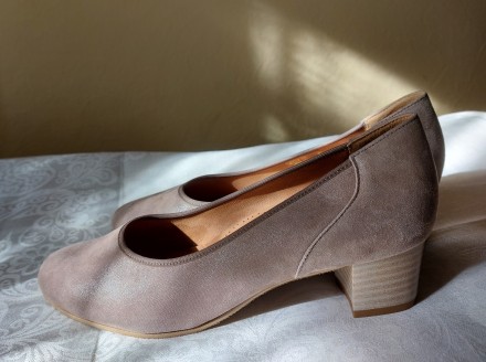 Продам новые женские туфли на удобном каблучке французкой марки Ombelle. Куплены. . фото 3