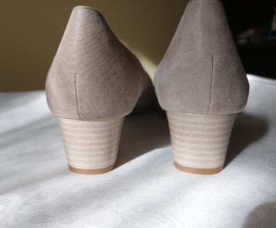 Продам новые женские туфли на удобном каблучке французкой марки Ombelle. Куплены. . фото 6