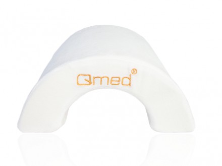 Ортопедична подушка для сну Qmed Arch Pillow має унікальну форму арки, зроблена . . фото 2