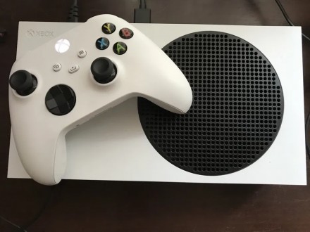 Продаётся Xbox Series S 512GB White в отличном состоянии + гарантия 1 год.
Идеа. . фото 2