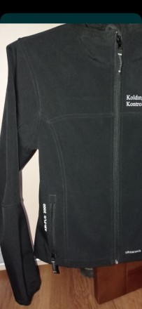 Женская куртка kilmanock чёрного цвета, состояние новой (идеал.), Размер 38. 90%. . фото 5