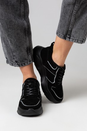 
Кроссовки “Lia” - это кроссовки , которые отлично сочетаются с джинсами, брюкам. . фото 2
