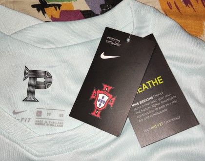 Футболка Nike Portugal National Tream, Filipa, размер соотаетствует-S, длина-66с. . фото 5