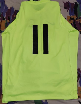 Футболка Nike FC Bournvile United, длинный рукав, размер-S, длина-68см, под мышк. . фото 4